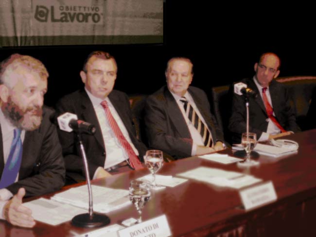 Brasile, S. Paolo. Di Santo al Seminario Obiettivo Lavoro.