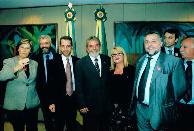 Il presidente lula riceve al planalto la delegazione delle regioni italiane