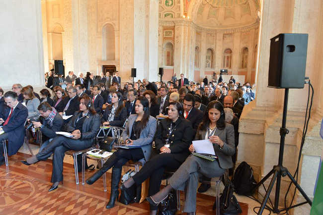 Roma, 12 dic. 2014, panoramica della sala di Villa Madama