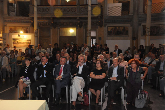 Altra immagine dei partecipanti.